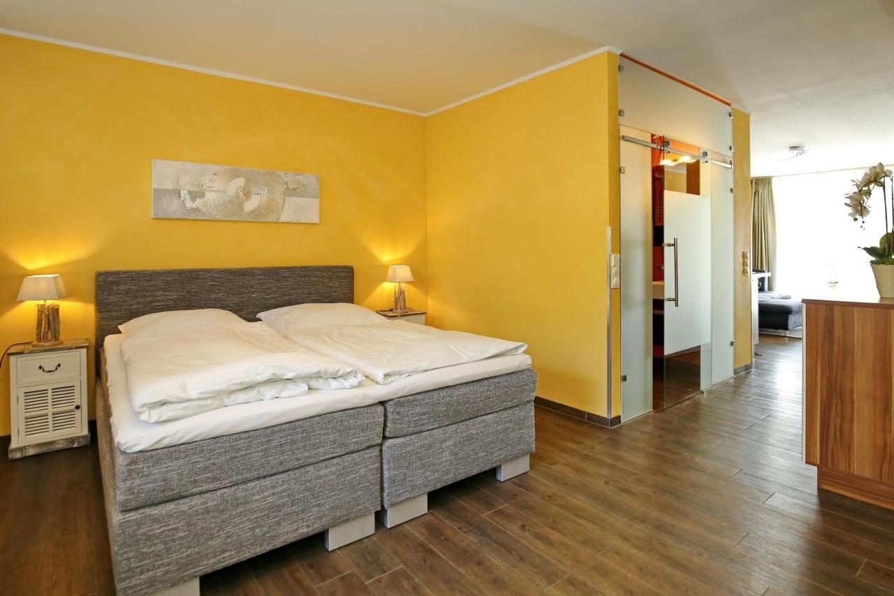 Villa Patricia Souterrain Wohnung 01 คูล็องสบอร์น ภายนอก รูปภาพ